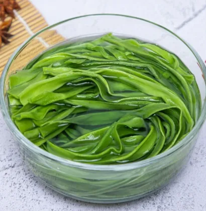 Chinese Dried Foods for Hot Pot: Gongcai, Tribute Vegetable, and Yamakurage