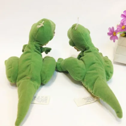 Jurassic Park , plush dinosaur toy