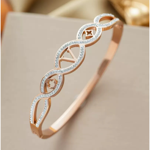 Brazalete hueco de titanio hueco en forma de V de oro rosa