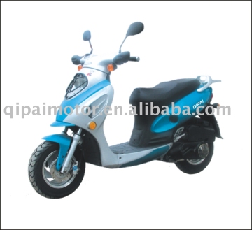 QP125T-7 Gas Scooter