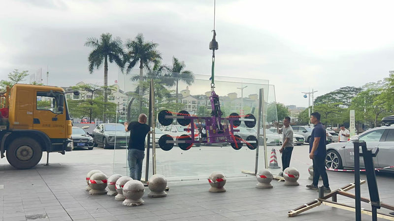 vacuum lifters (3)