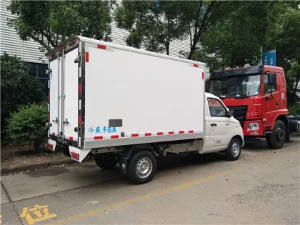 Foton 1ton Mini Refrigerator Box Trucks