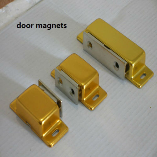 STAINLESS MAGNETIC DOOR CATCHES