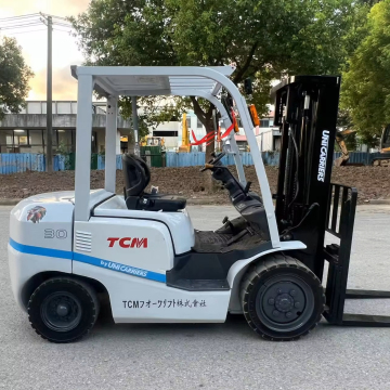 TCM Used Diesel Forklifts 3TON 5TON for Sale in Japan