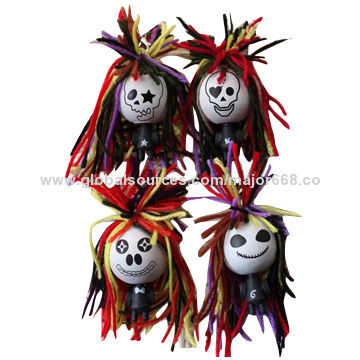 Fancy wooden keychain, ghost head with colorful wool hair