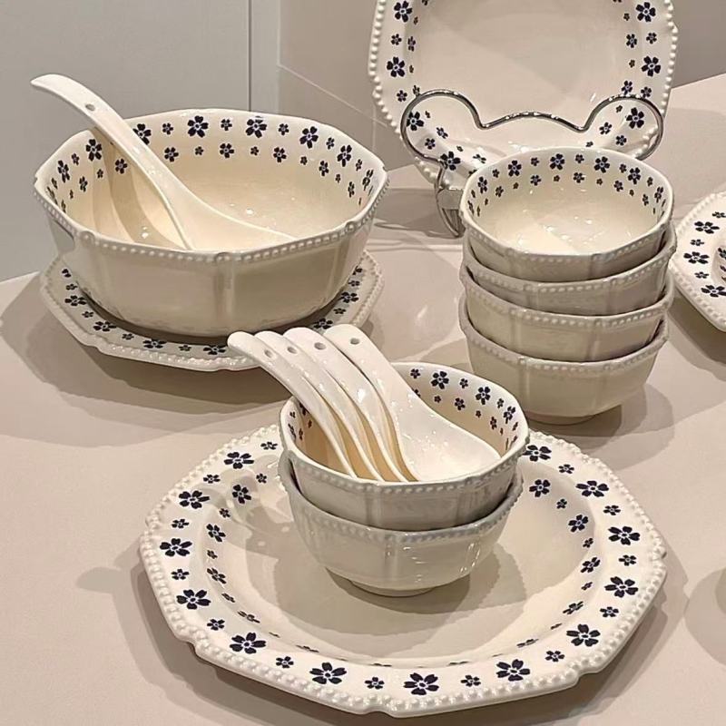 Vintage Elegance Ceramic Dinner Set with Floral Patterns