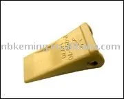 komatsus excavator teeth