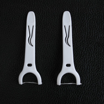 Waxed Dental Floss Pick with Mint