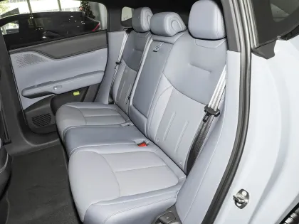 Xpeng G6 2026 Electric Vehicle New Energy Suv Electric Car 625 km 218kw