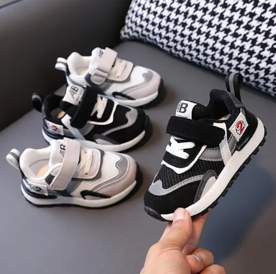 Kids Casual Light Mesh Sneakers: Soft Bottom, Breathable Walking Shoes for Toddlers and Boys