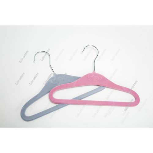 33cm baby's velvet hanger