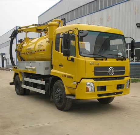 4Ton mini Fecal suction truck waste water truck sludge truck in Japan