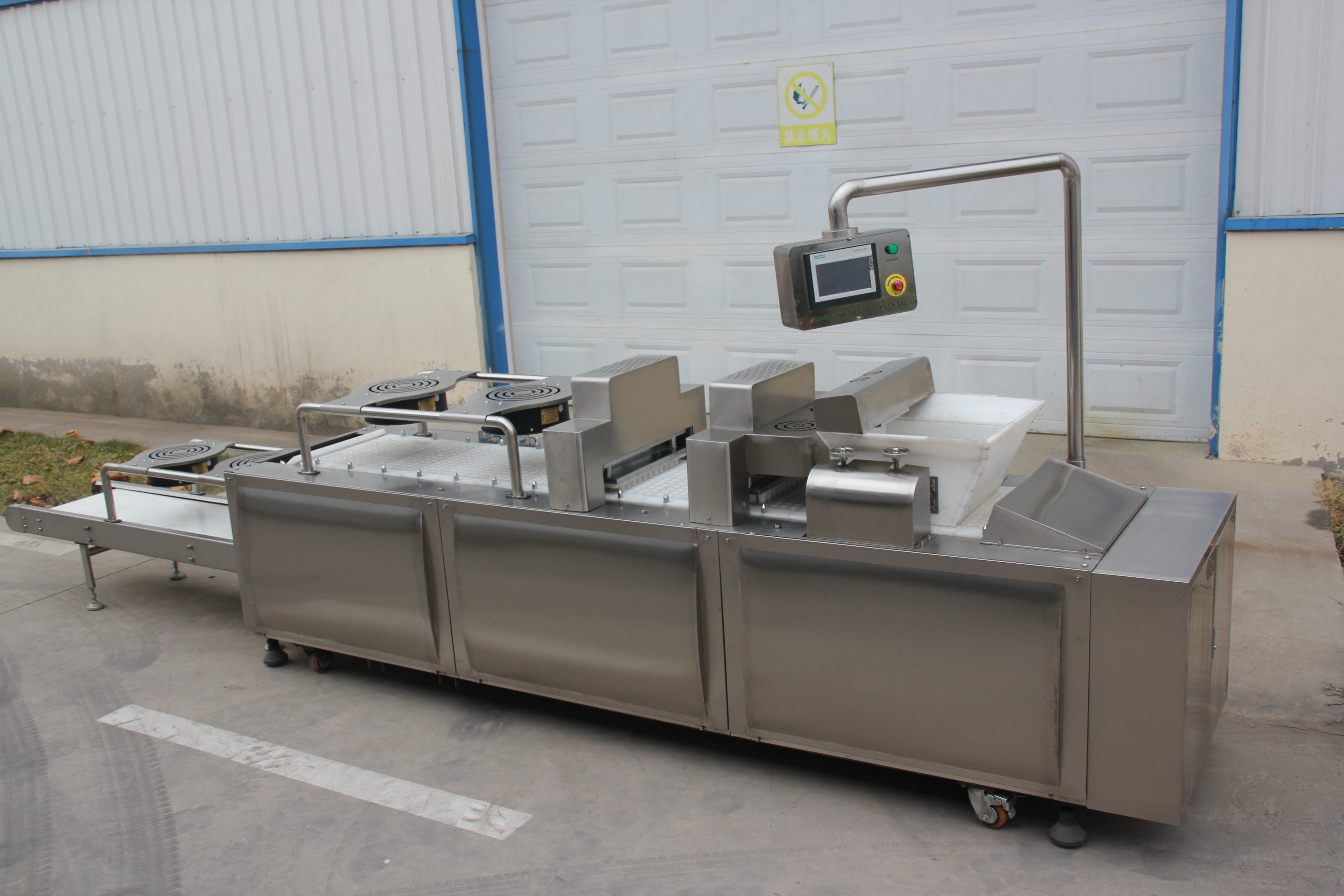 CEREAL BAR MOLDING MACHINE