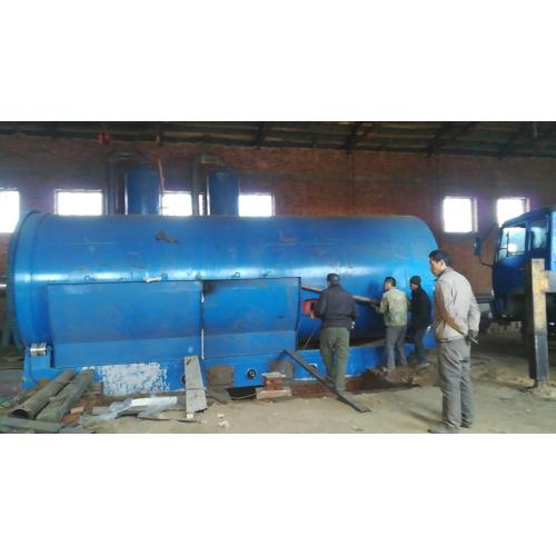Used agricultural plastics recycle to oil plant