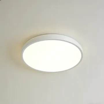 Ceiling-mounted lamp for soft lighting