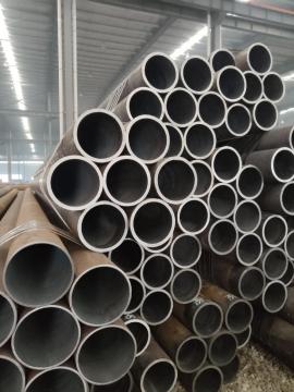 DIN St44 CARBON seamless steel pipe