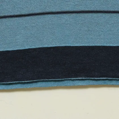 Men's V collar sweater