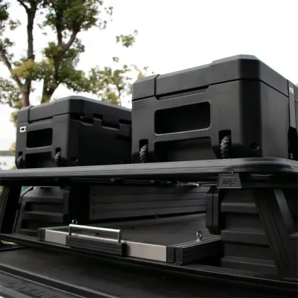 Pickup Truck Storage Box on Car Roof