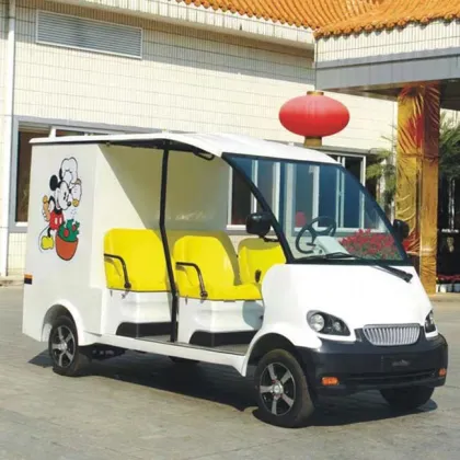 CE Certified Mini 4-Seater Battery-Powered Electric Dining Car