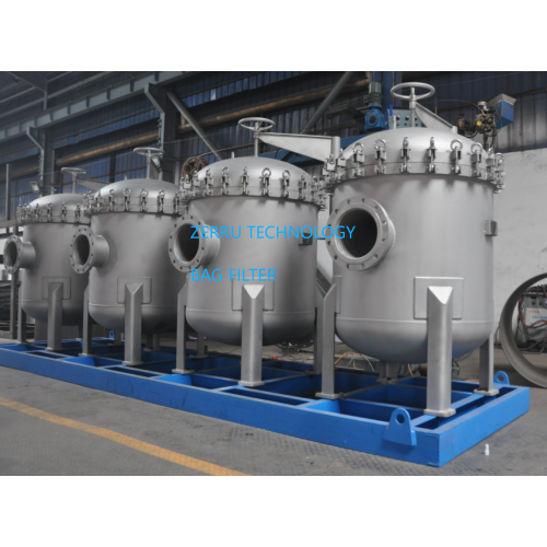 Bag filter with three bags