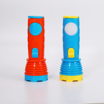 Outdoor Super Bright Dry Battery Flashlight with Handle