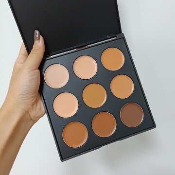 Palet concealer 9-warna profesional untuk kulit gelap