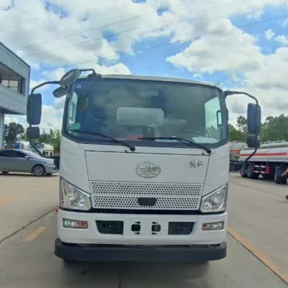FAW Oil Tanker Truck for Efficient Fuel Transport