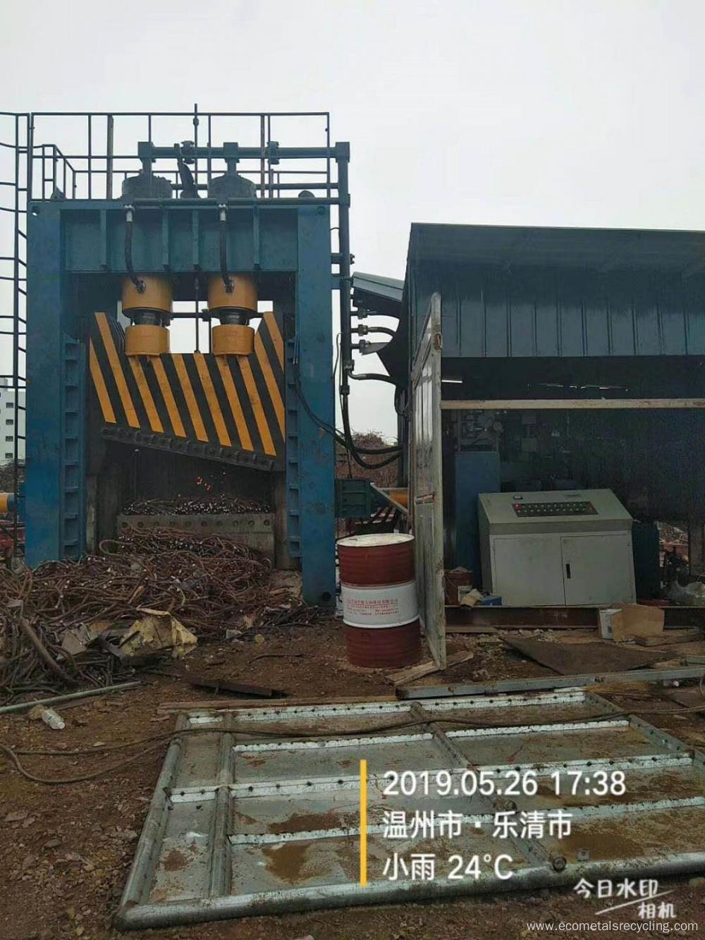 Automatic Feeding Scrap Metal Sheet Gantry Shear