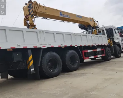 Dongfeng 8X4 Manual Truck Mounted 16Tons Crane