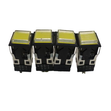 OMRON Lichtsperrtastenschalter A3PJ-703 Startschalter