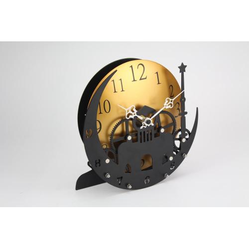 Die Moon Tower Gear Desk Clock