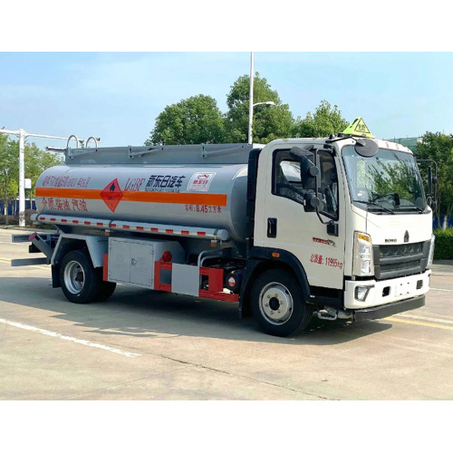 Sinotruck Howo 6000 литров Транспортный резервуар для топливного транспорта