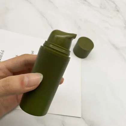 Custom Green PP Plastic Cosmetic Lotion Bottle 50ml