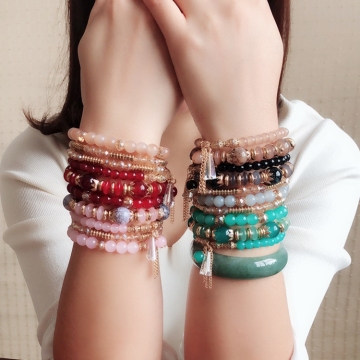 Wholesale 4PCS Colorful Resin Bead Multilayer Boho Bracelet Set for Women