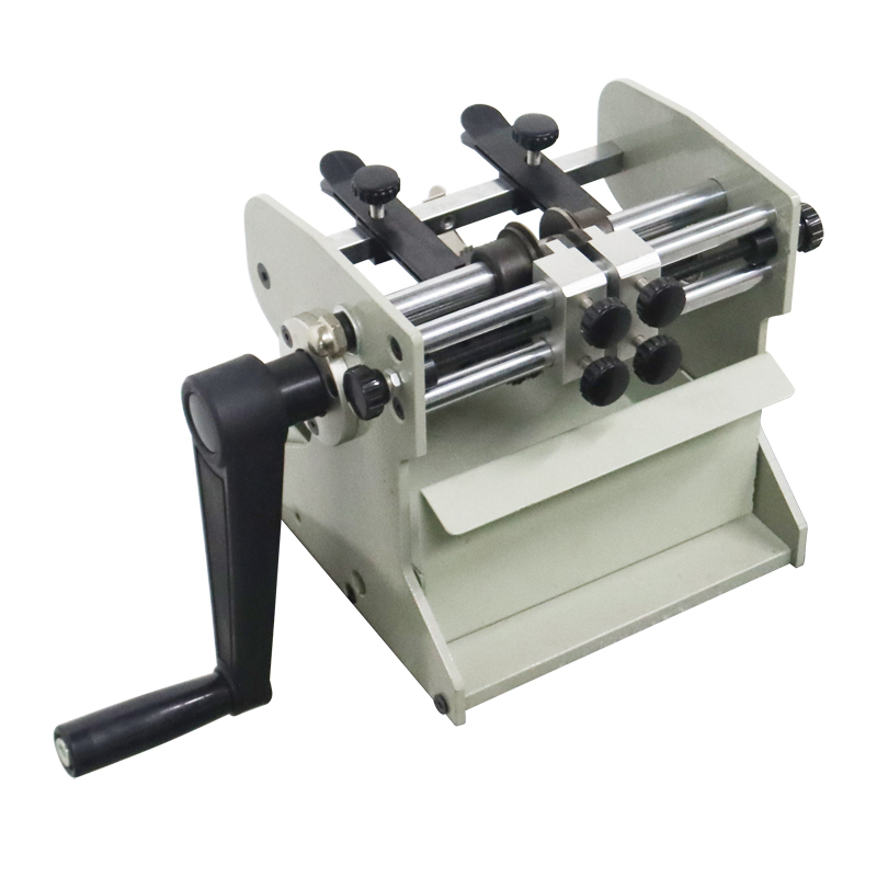 Manual type taped resistor cutting machine