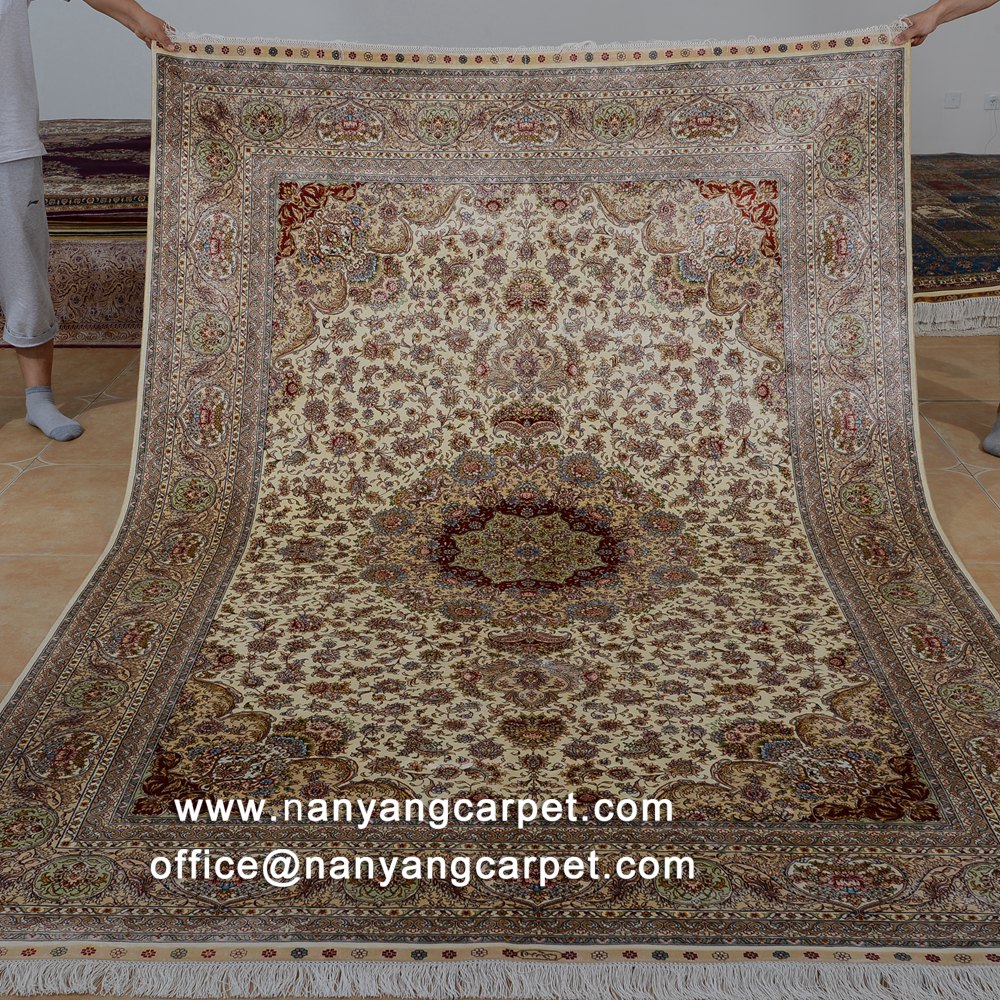Persian Carpets Hand Knotted