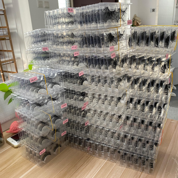Wholesale 3D Mink Lashes: 25mm and 30mm Fluffy False Eyelashes
