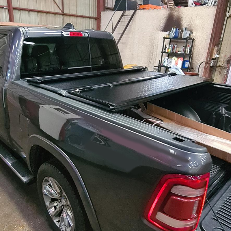 Tonneau Cover for Nissan Navara D40