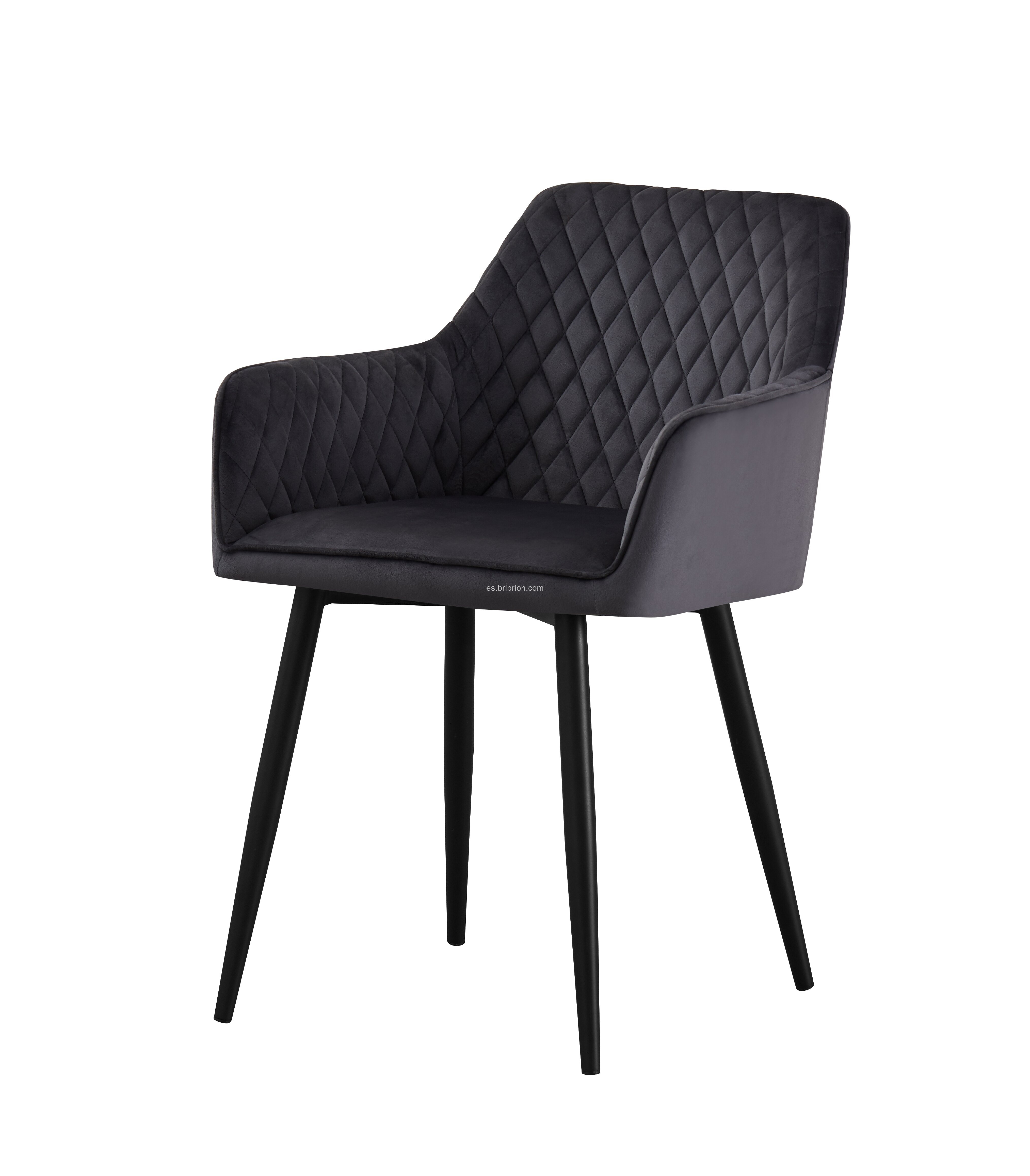 Elegante sillón de terciopelo cosido de diamante