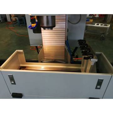 CNC Mill, CNC Φρενίρισμα, Μηχανή φρεζαρίσματος CNC