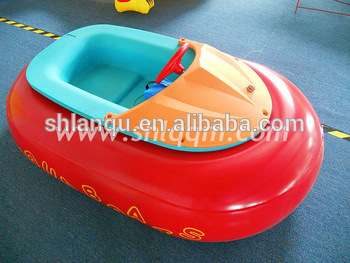 CE hot selling inflatable water aqua bumper boat for kids