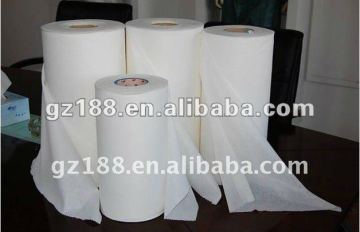 Cross lapping 70%viscose and 30%polyester apertured spunlace nonwoven for wet tissue/face masks 45 gsm