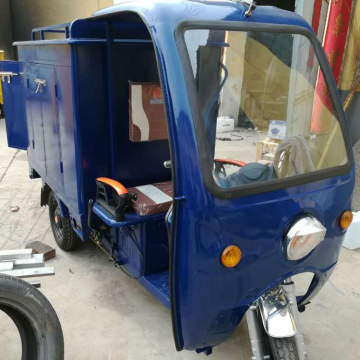 High-Pressure Car Wash Machine with Foam Pot and Three-Wheeled Mobility