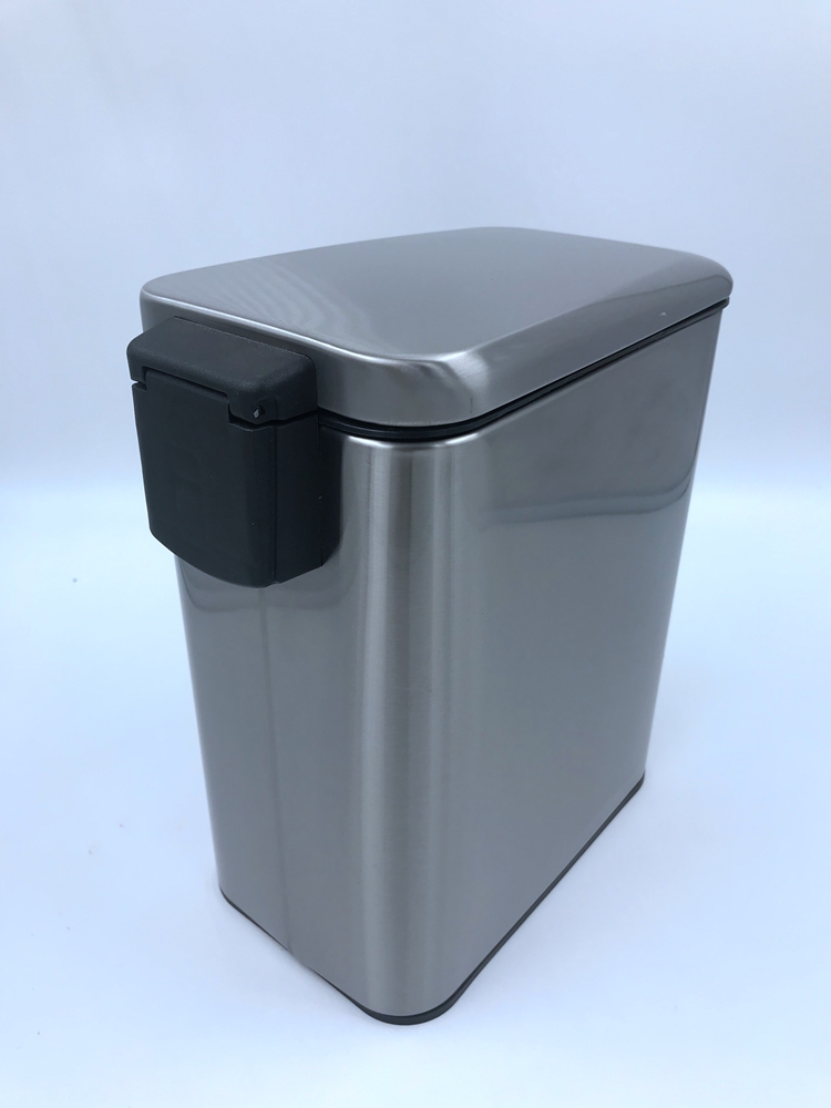 Stainless Slim Step Trash Can