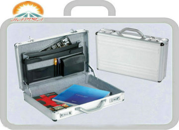 Aluminum laptop cases