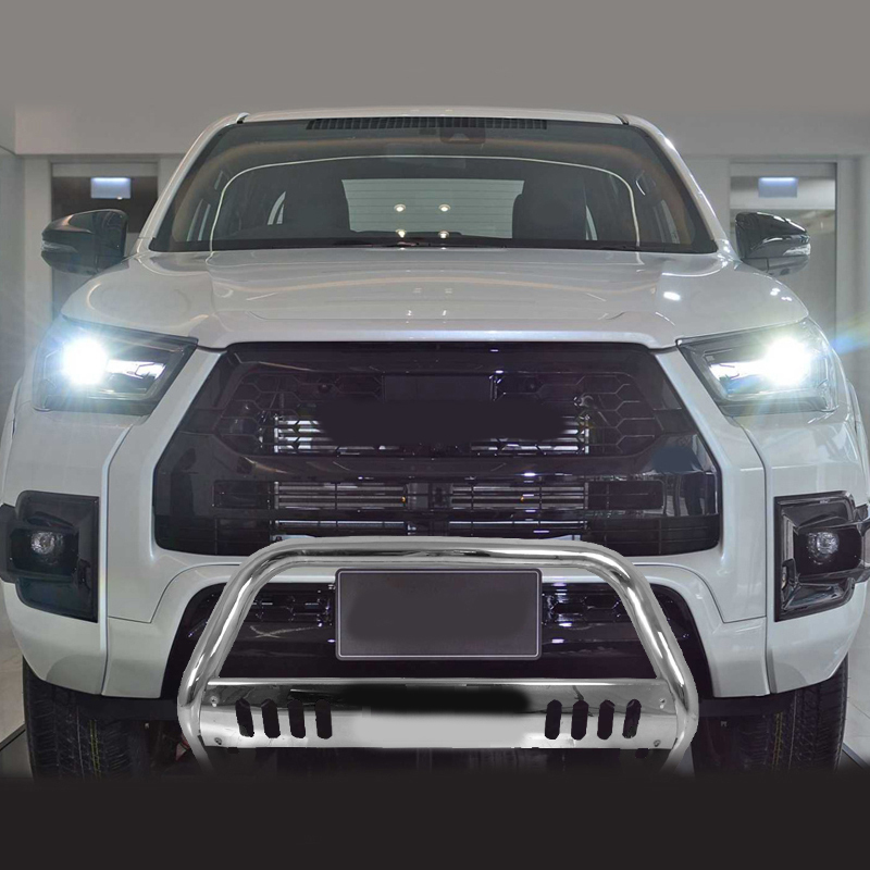Iron U-shaped front bumper with baffle
