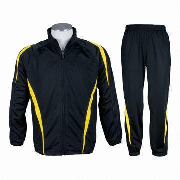 Men's Tracksuit with High Water-resistant and Breathable Coating Features