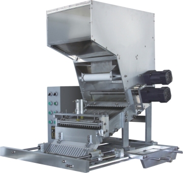 Hypodermic needle auto-feeder