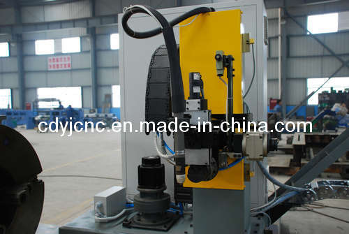 CNC Pipe Cutting Machine CPM600