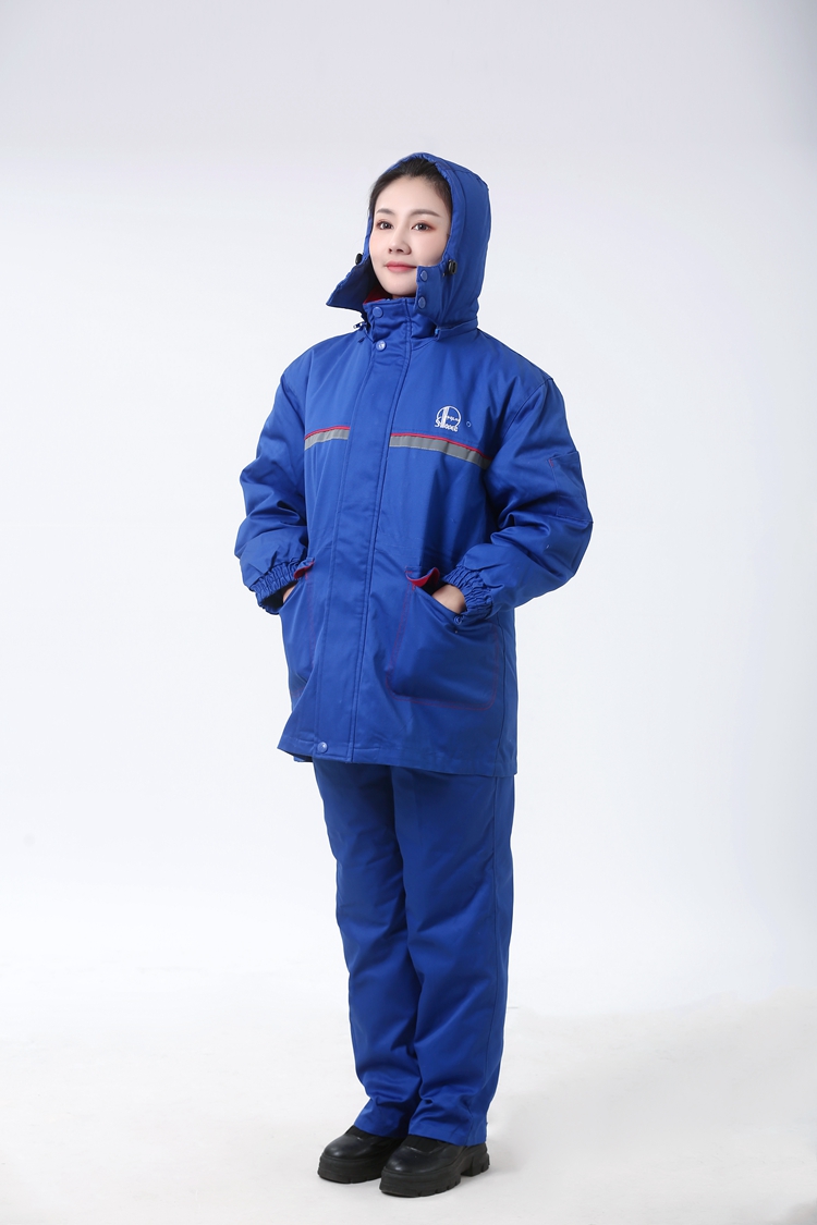 Wholesale Customized Good Quality Anti-static And Cold Uniform 